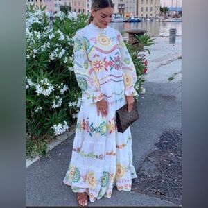 Zara White Multicolor Embroidered Long Sleeve Dress 100 cotton